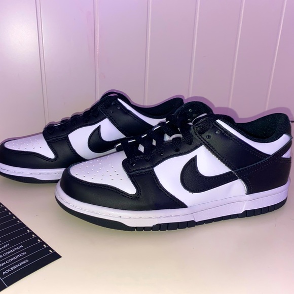 Nike Shoes - Nike Dunk Low (GS)